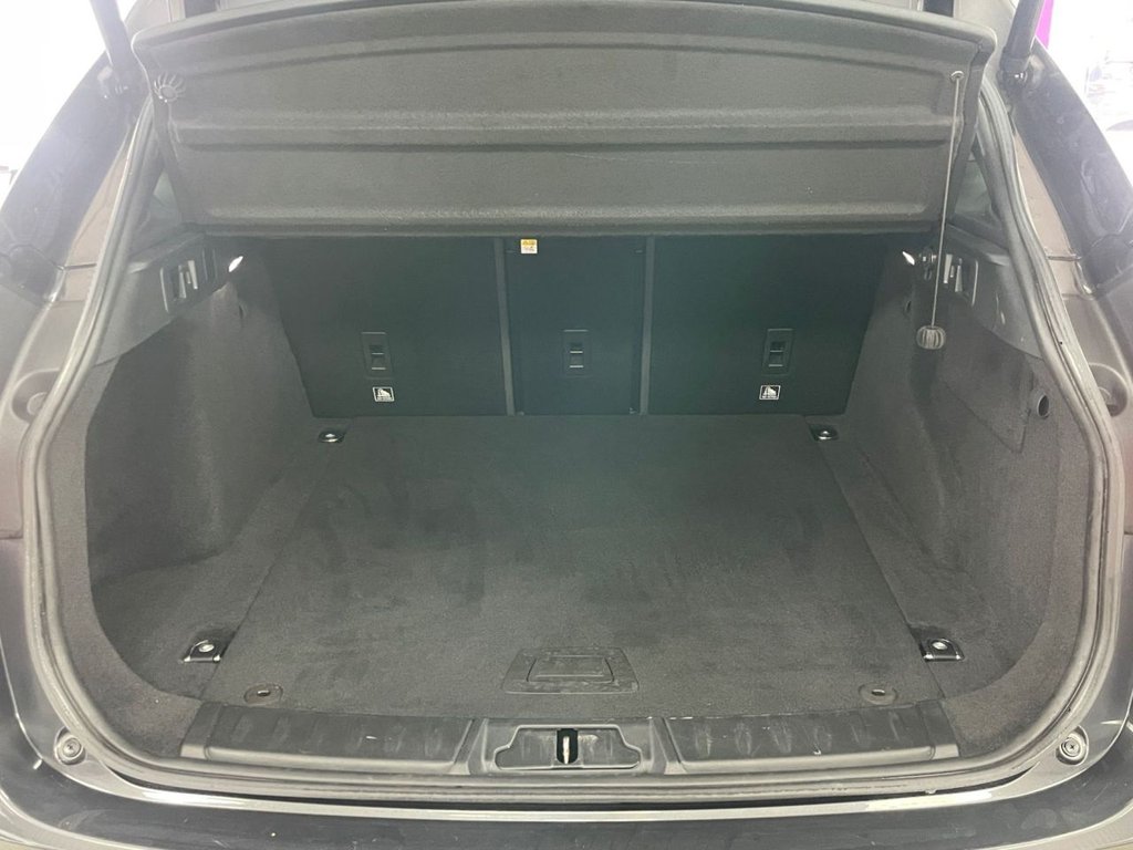 Used Jaguar F-Pace 2018 for sale - 76367486: Photo 10