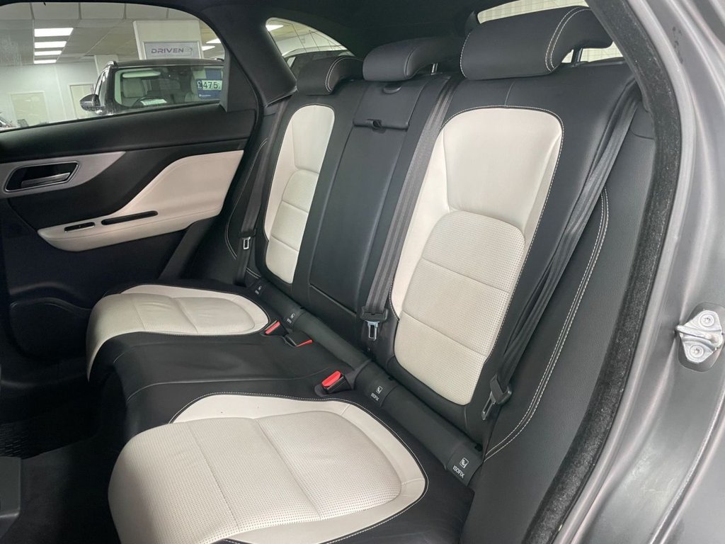 Used Jaguar F-Pace 2018 for sale - 76367486: Photo 28