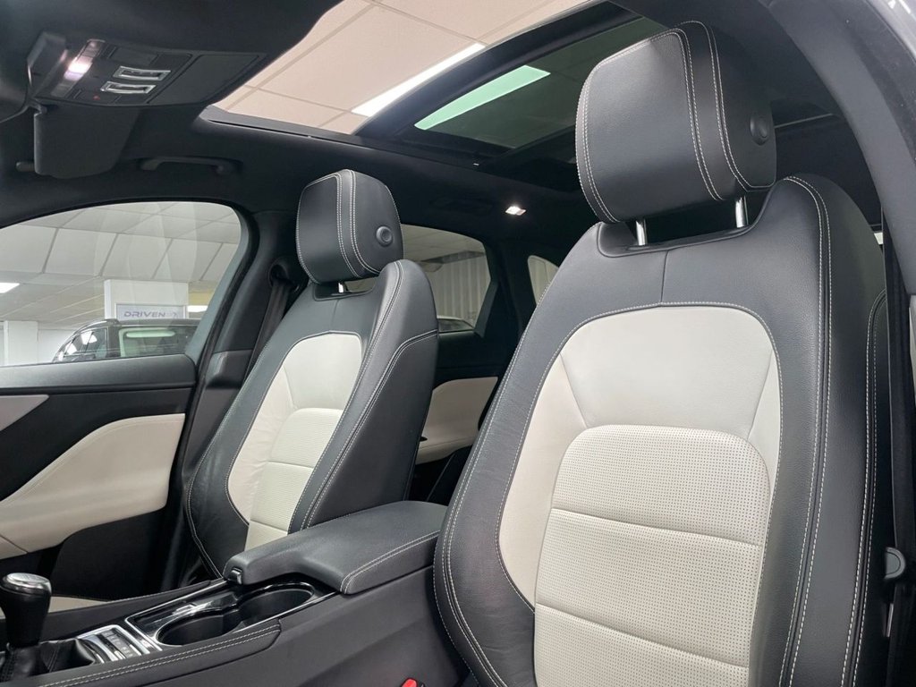 Used Jaguar F-Pace 2018 for sale - 76367486: Photo 33