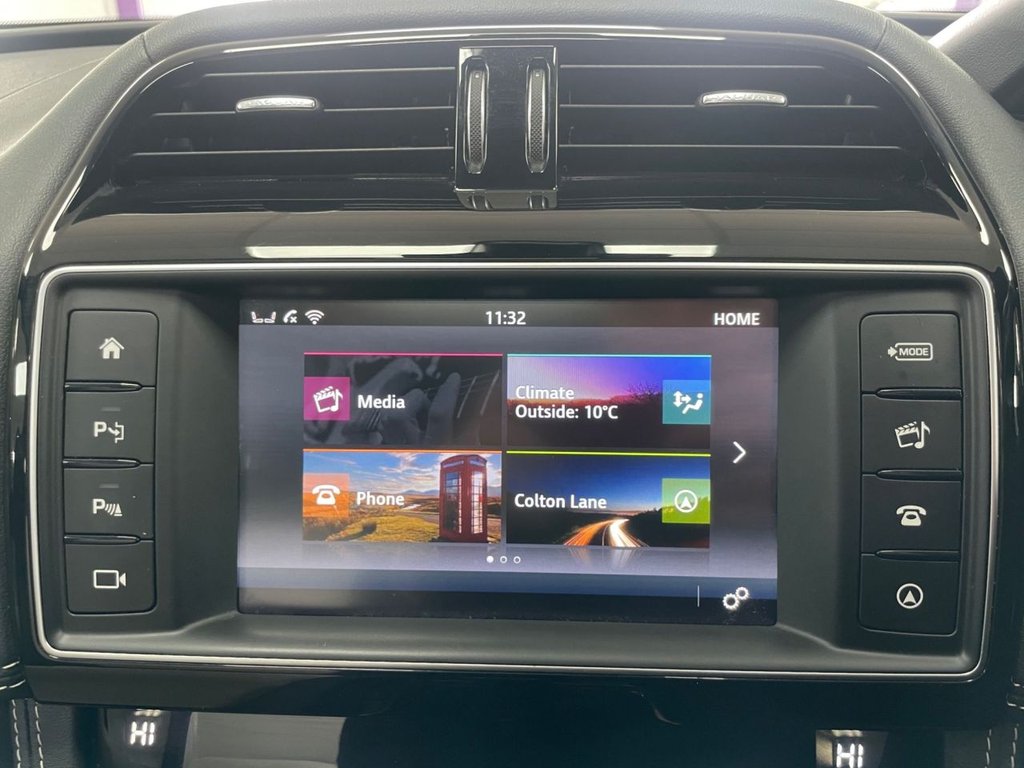 Used Jaguar F-Pace 2018 for sale - 76367486: Photo 48