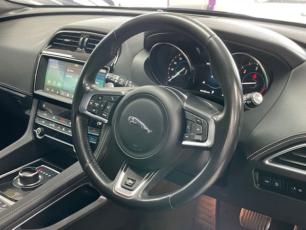 Used Jaguar F-Pace 2019 for sale - 75264496: Photo 35