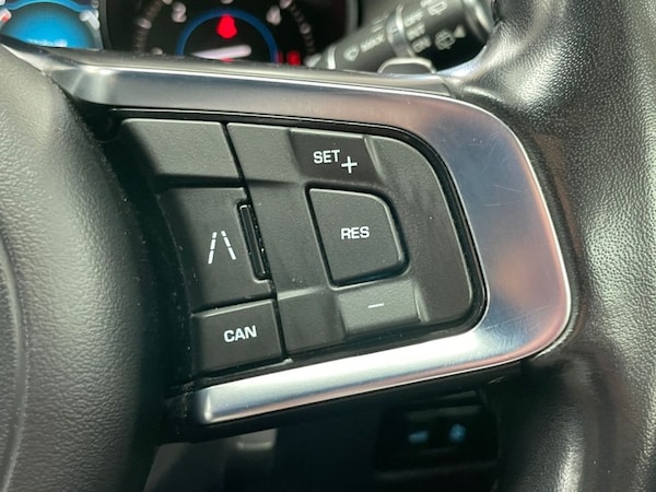 Used Jaguar F-Pace 2019 for sale - 75264496: Photo 38