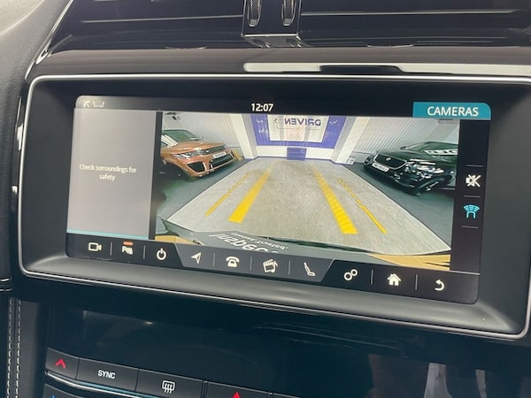 Used Jaguar F-Pace 2019 for sale - 75264496: Photo 41