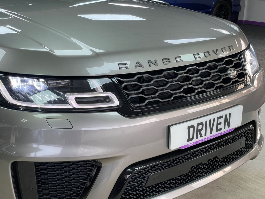 Used Land Rover Range Rover Sport 2019 for sale - 77764907: Photo 4