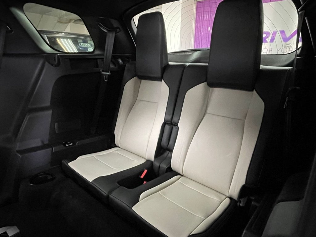 Used Land Rover Discovery Sport 2019 for sale - 76923174: Photo 32