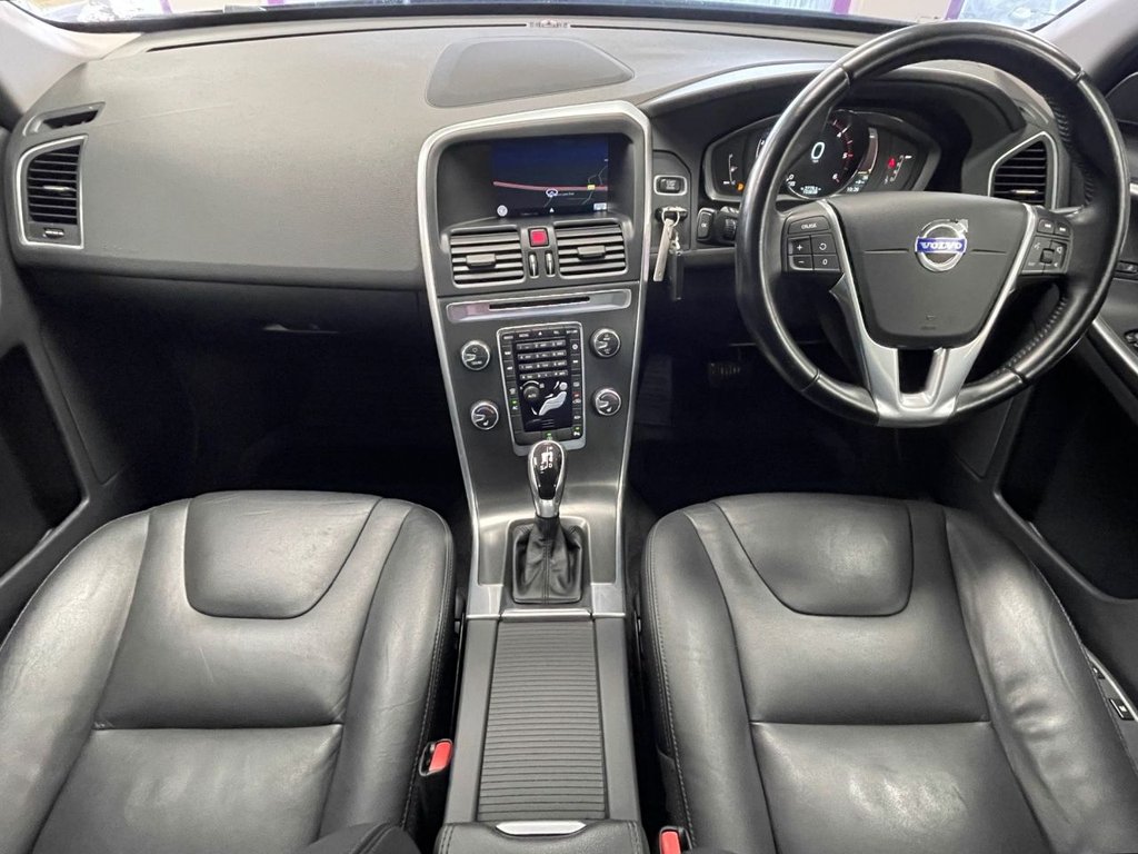 Used Volvo XC60 2014 for sale - 76797569: Photo 2