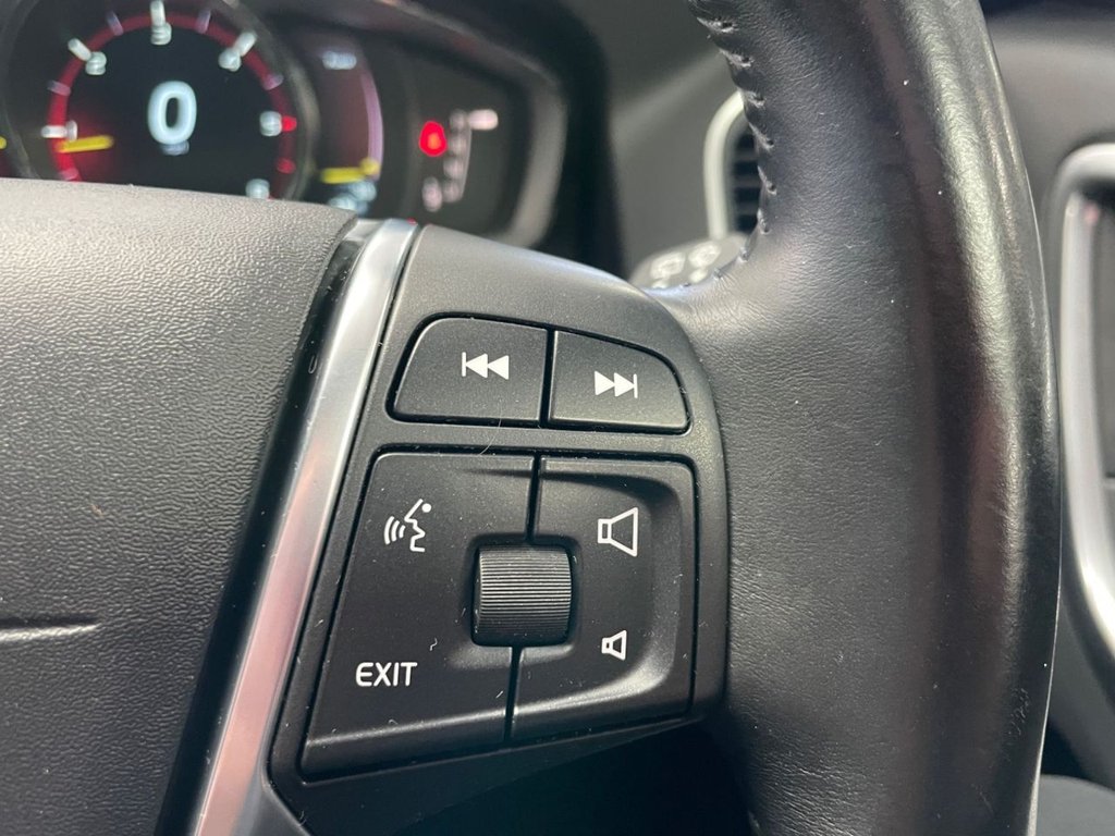 Used Volvo XC60 2014 for sale - 76797569: Photo 38