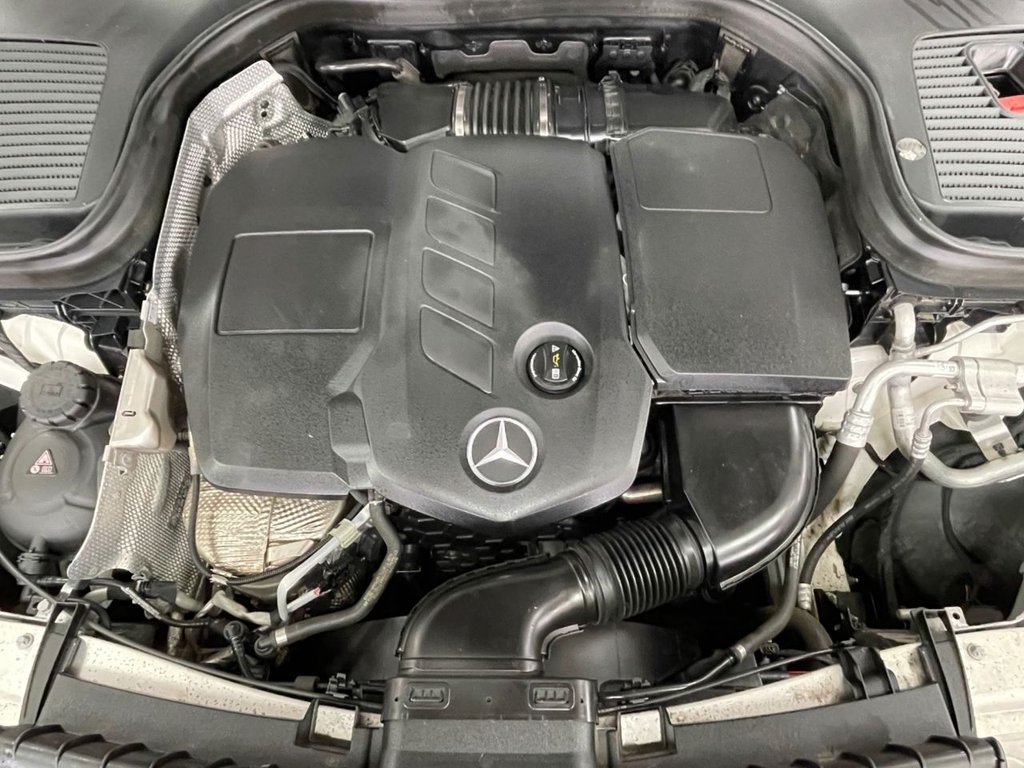 Used Mercedes-Benz GLC 2020 for sale - 76147352: Photo 16