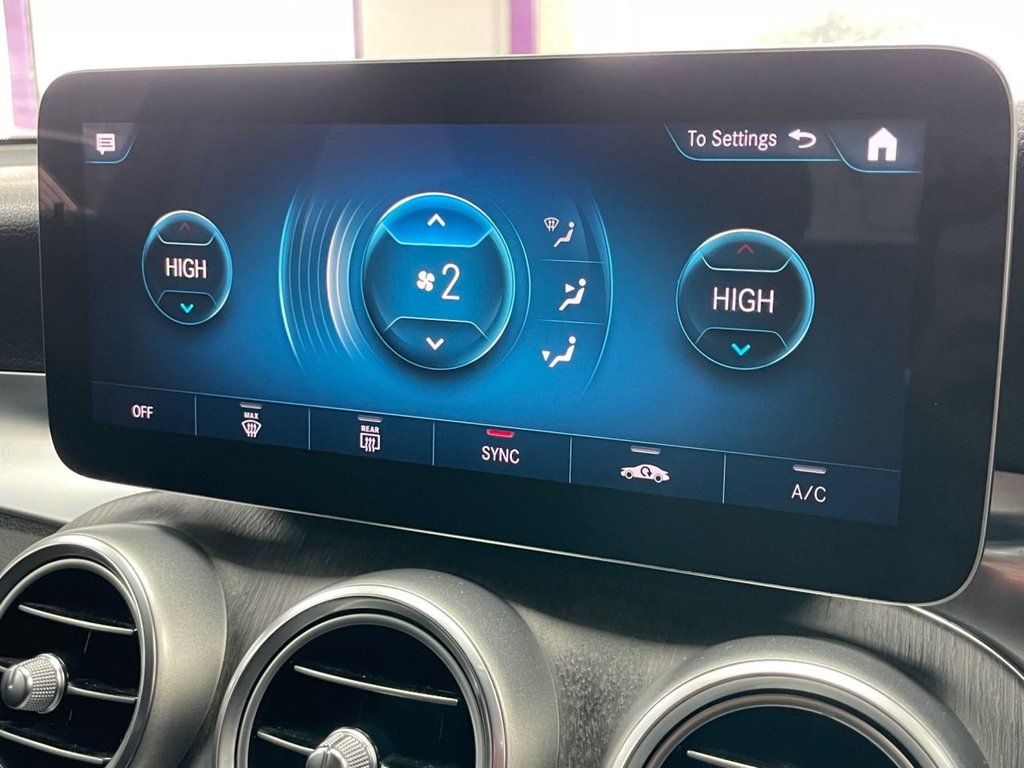 Used Mercedes-Benz GLC 2020 for sale - 76147352: Photo 43