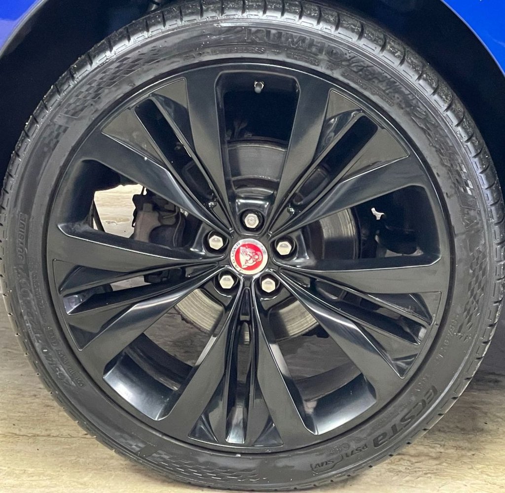 Used Jaguar F-Pace 2018 for sale - 77835742: Photo 16