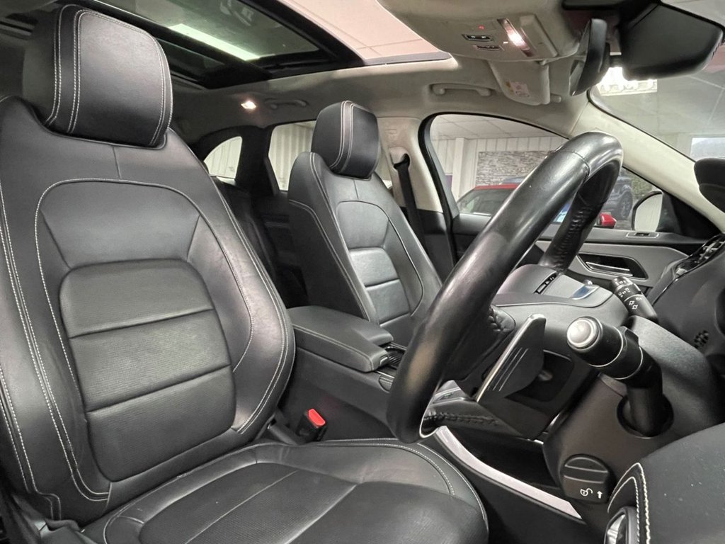 Used Jaguar F-Pace 2018 for sale - 77835742: Photo 27