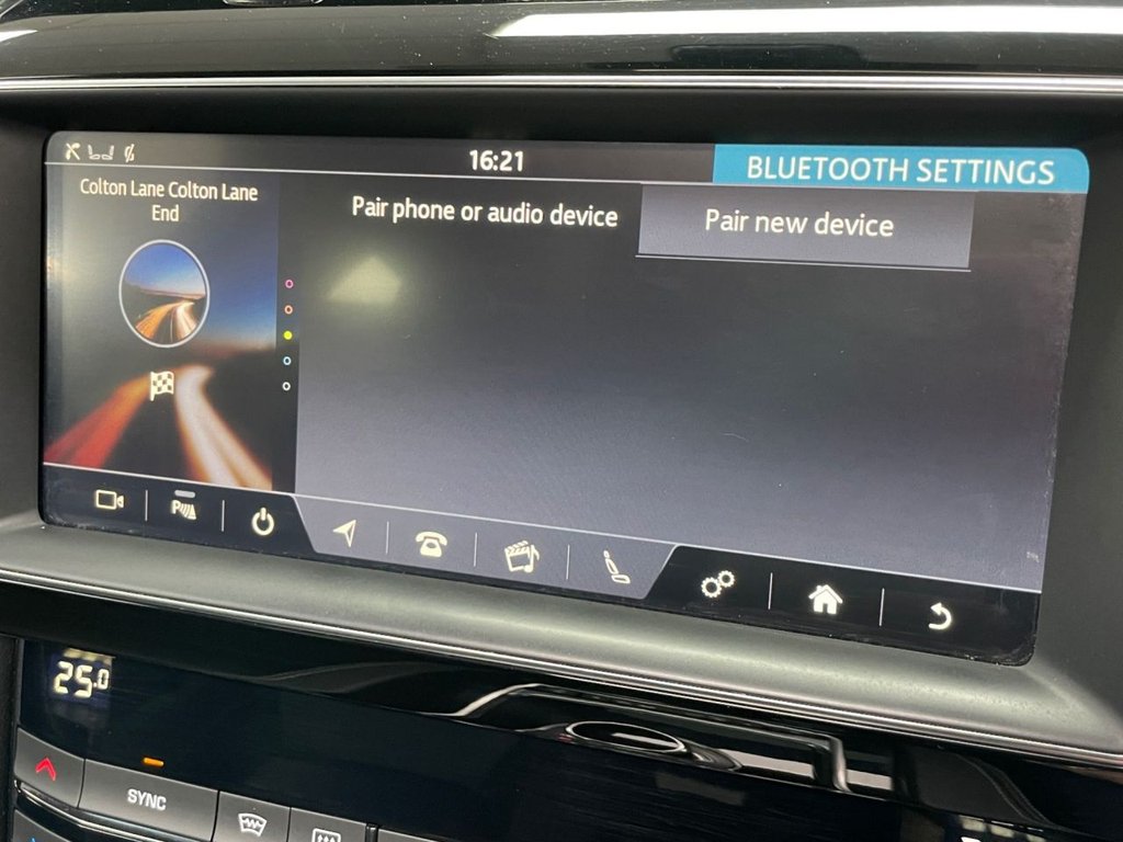 Used Jaguar F-Pace 2018 for sale - 77835742: Photo 42