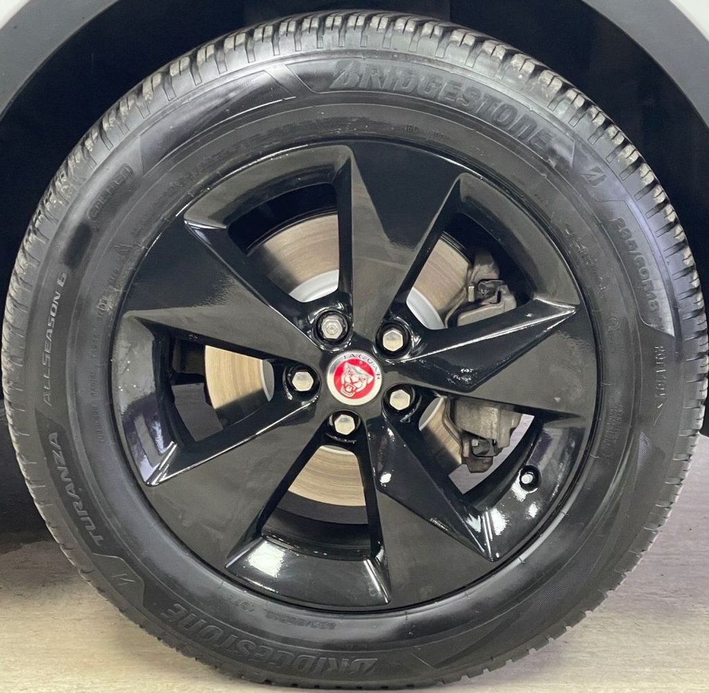 Used Jaguar E-Pace 2019 for sale - 76569965: Photo 16