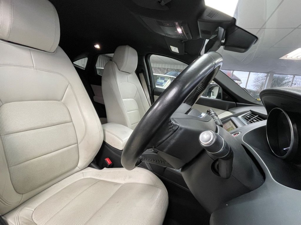 Used Jaguar E-Pace 2019 for sale - 76569965: Photo 26