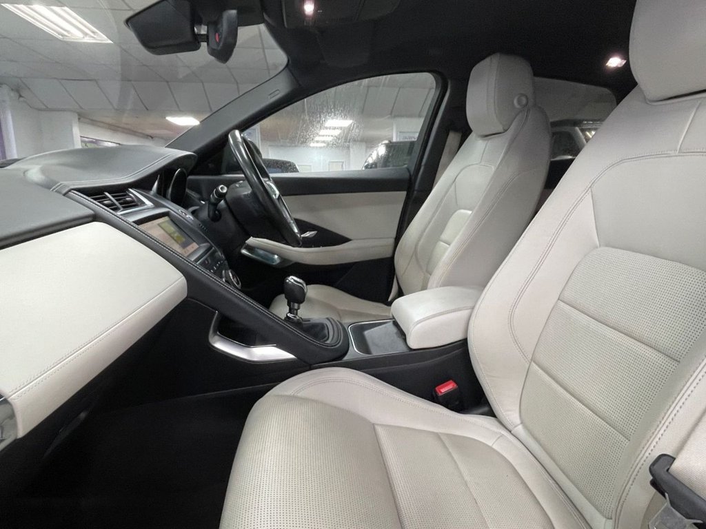 Used Jaguar E-Pace 2019 for sale - 76569965: Photo 32
