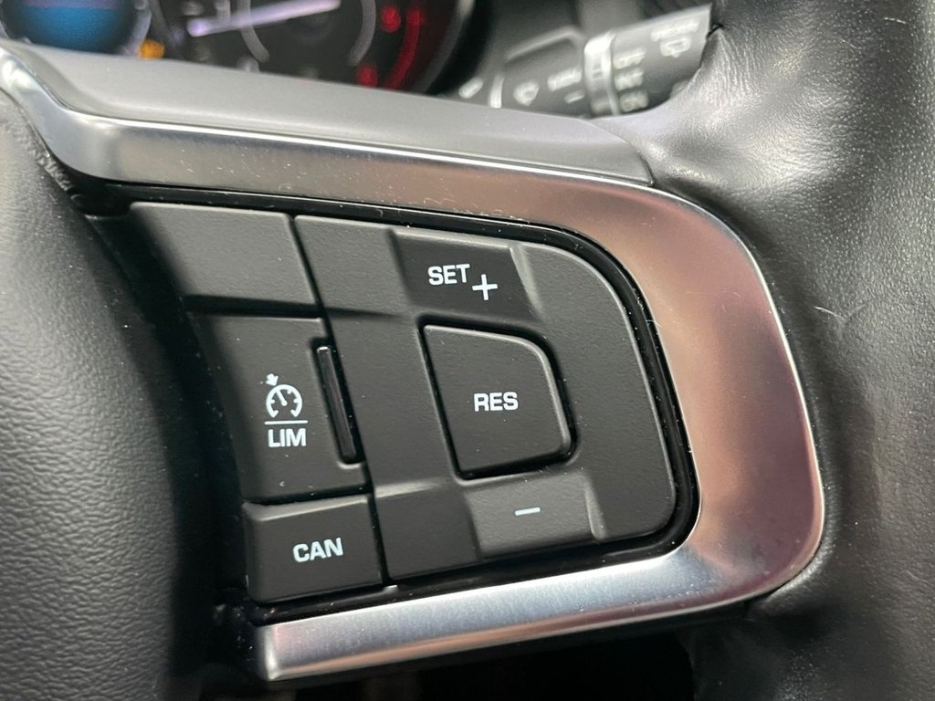 Used Jaguar E-Pace 2019 for sale - 76569965: Photo 36