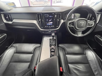 Used Volvo XC60 2018 for sale - 79166273: Photo
