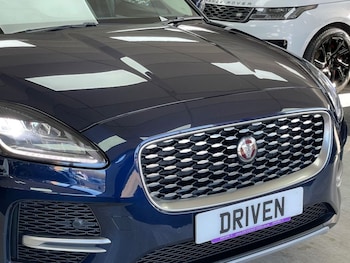 Used Jaguar E-Pace 2021 for sale - 77967081: Photo