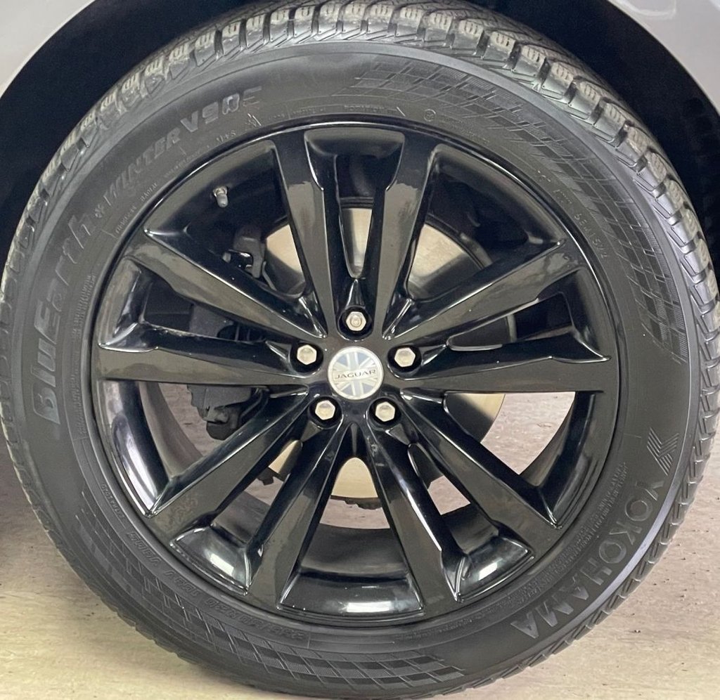 Used Jaguar F-Pace 2019 for sale - 77608778: Photo 15