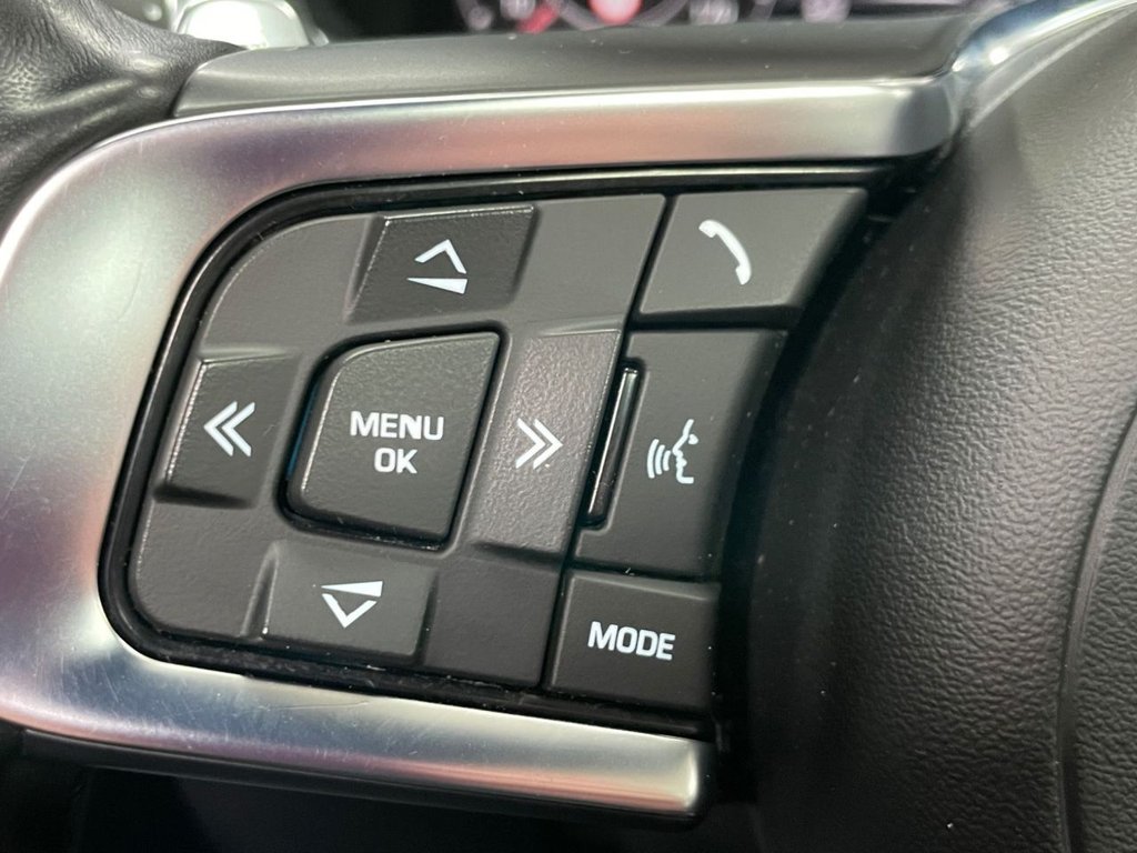 Used Jaguar F-Pace 2019 for sale - 77608778: Photo 39