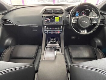 Used Jaguar F-Pace 2019 for sale - 78544043: Photo