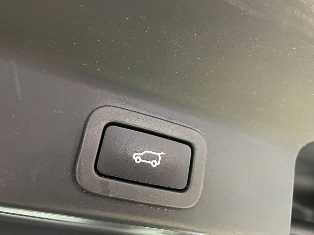 Used Jaguar F-Pace 2021 for sale - 77608779: Photo 19