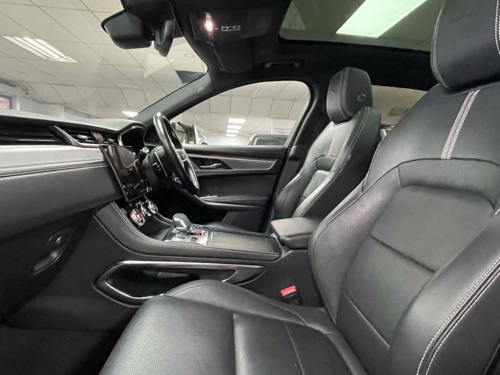 Used Jaguar F-Pace 2021 for sale - 77608779: Photo 32