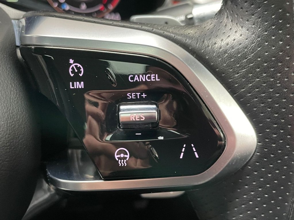 Used Jaguar F-Pace 2021 for sale - 77608779: Photo 37