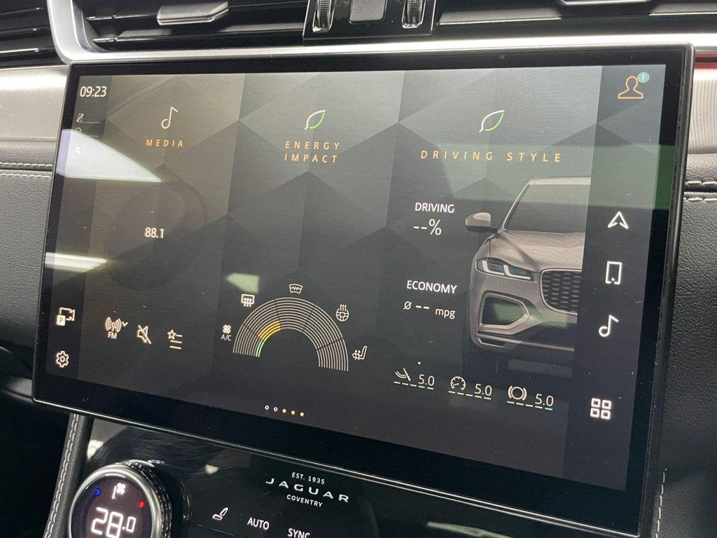 Used Jaguar F-Pace 2021 for sale - 77608779: Photo 42