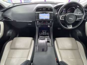 Used Jaguar F-Pace 2018 for sale - 74795845: Photo