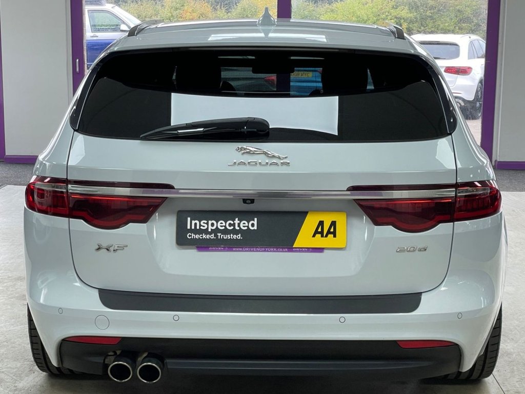 Used Jaguar XF 2019 for sale - 76356195: Photo 10