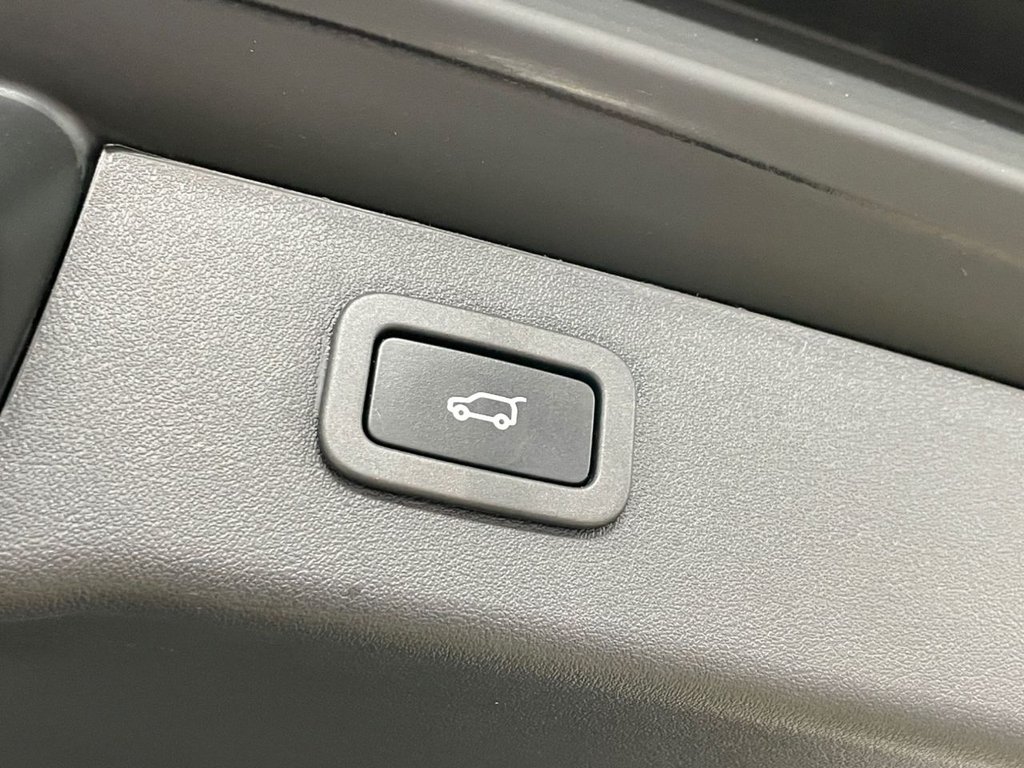 Used Jaguar XF 2019 for sale - 76356195: Photo 15