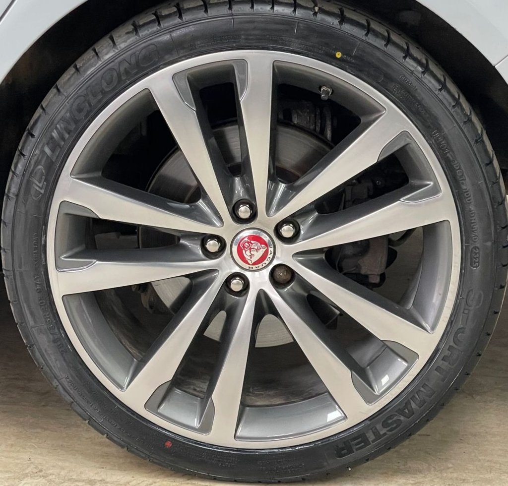 Used Jaguar XF 2019 for sale - 76356195: Photo 19