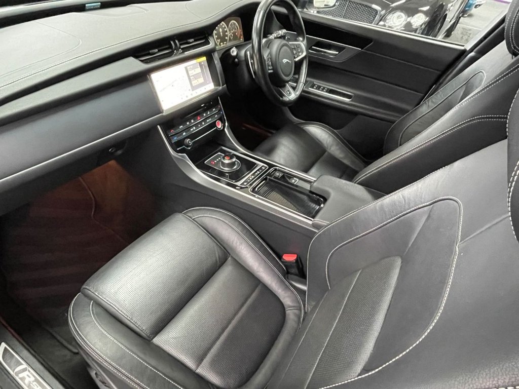 Used Jaguar XF 2019 for sale - 76356195: Photo 33
