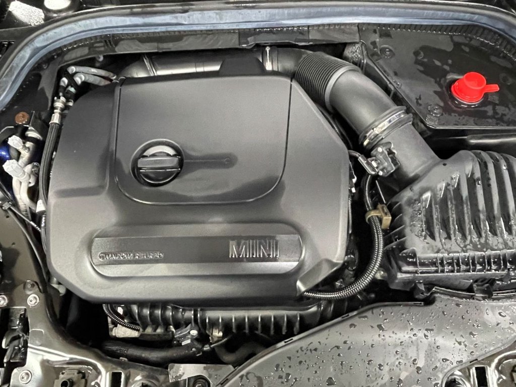 Used MINI Hatch 2018 for sale - 77608776: Photo 19