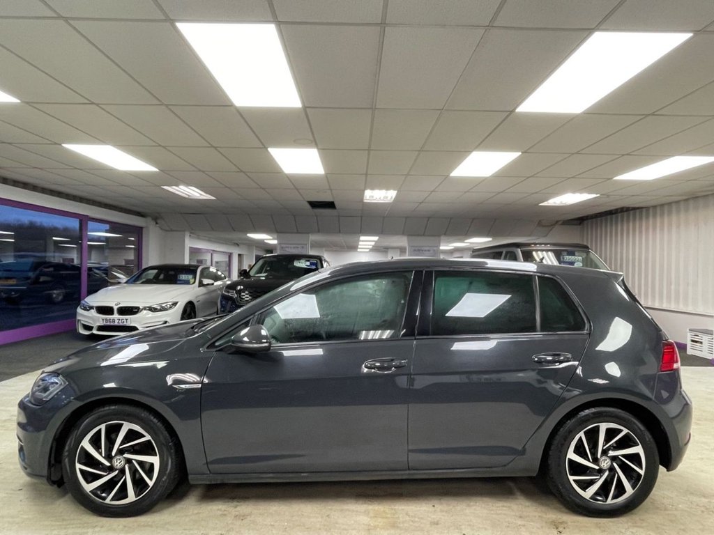 Used Volkswagen Golf 2019 for sale - 77072328: Photo 12