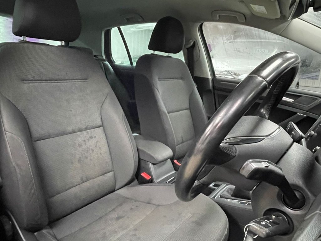 Used Volkswagen Golf 2019 for sale - 77072328: Photo 25