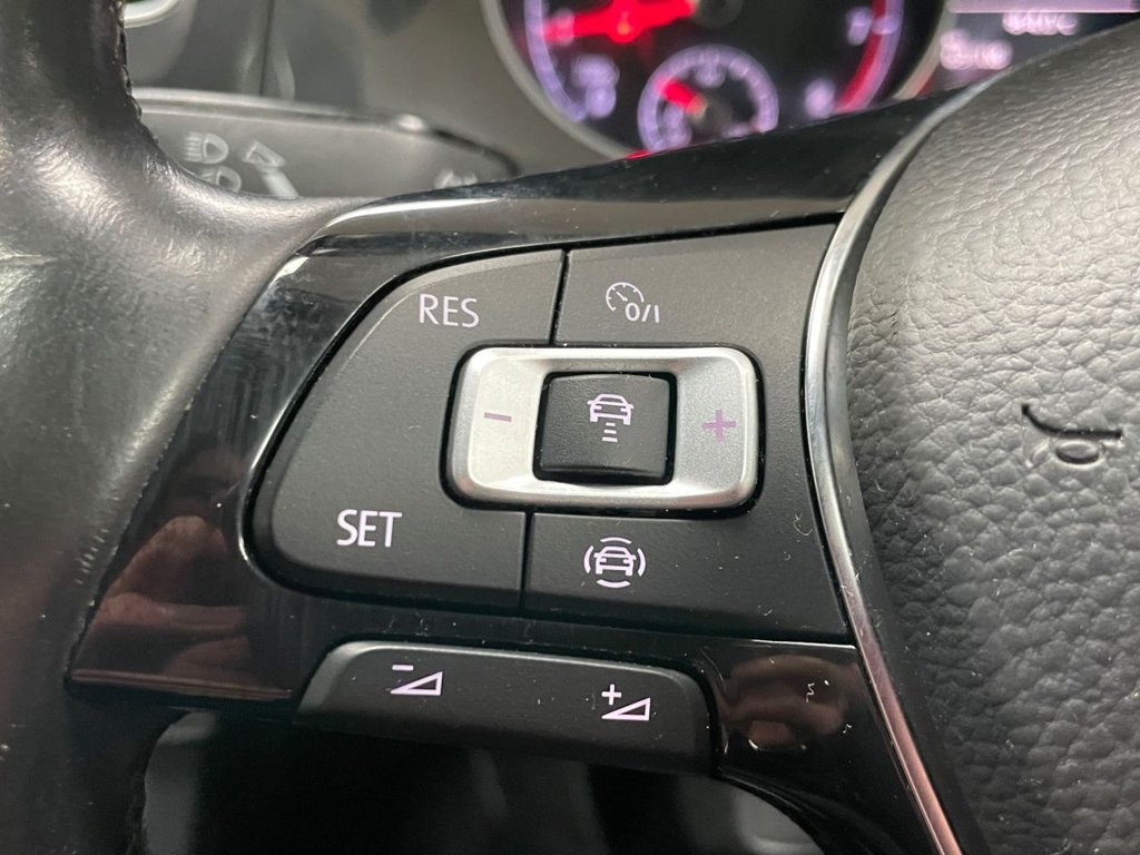 Used Volkswagen Golf 2019 for sale - 77072328: Photo 34