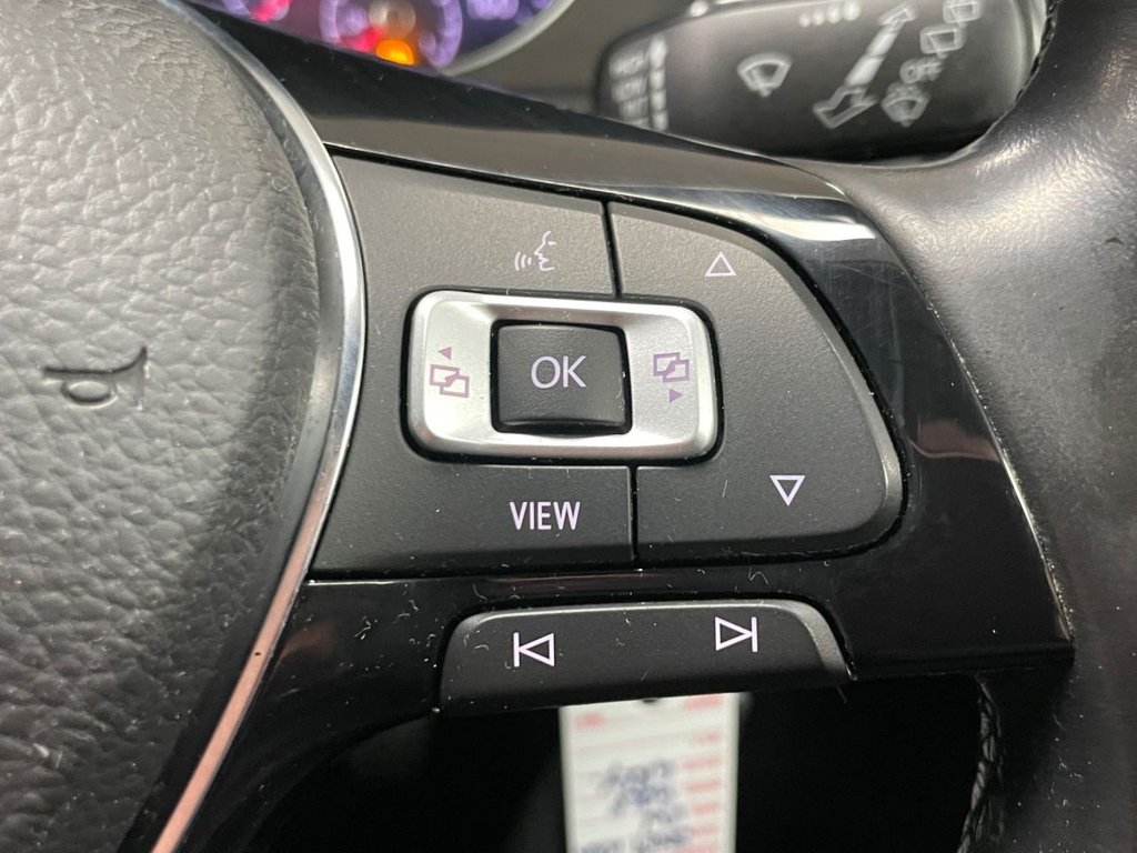 Used Volkswagen Golf 2019 for sale - 77072328: Photo 35