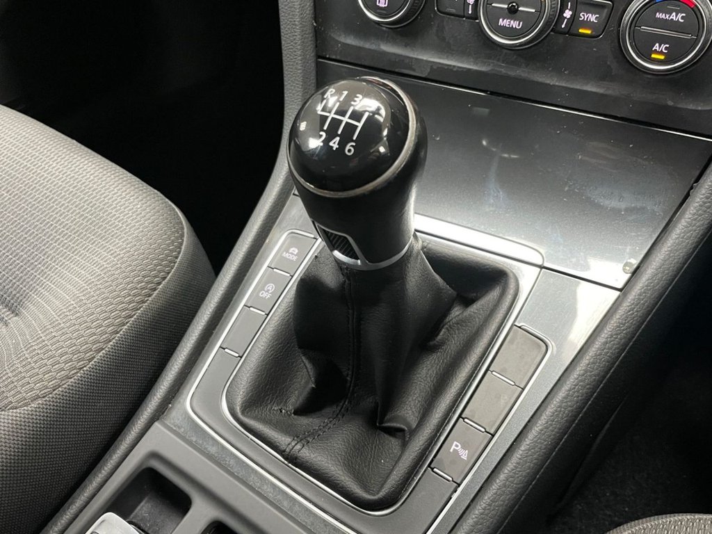 Used Volkswagen Golf 2019 for sale - 77072328: Photo 45