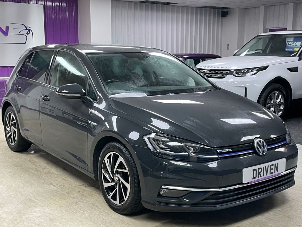 Used Volkswagen Golf 2019 for sale - 77072328: Photo 5