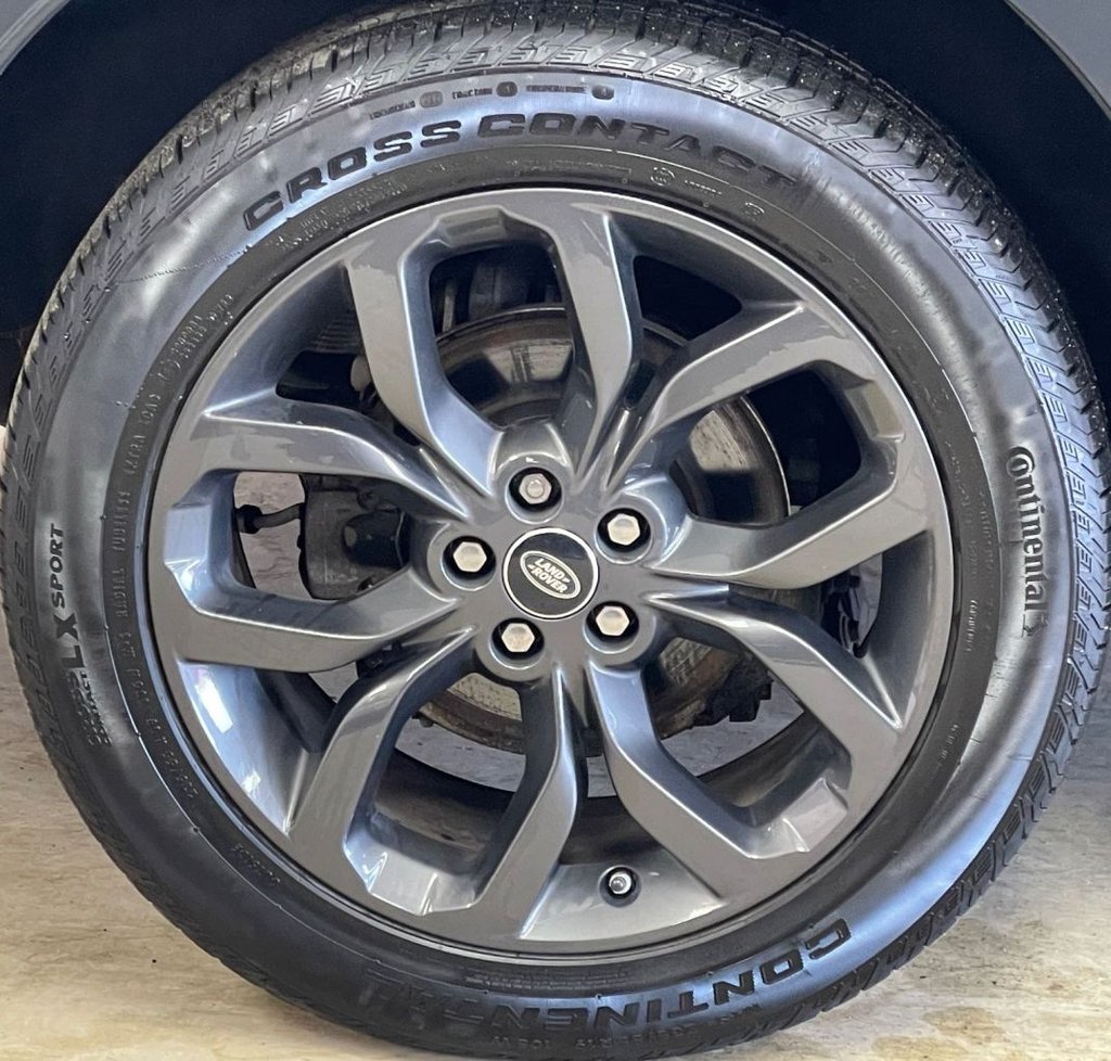 Used Land Rover Discovery Sport 2019 for sale - 77967132: Photo 15