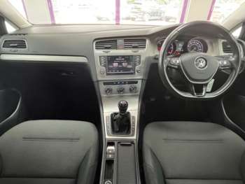Used Volkswagen Golf 2015 for sale - 74795320: Photo