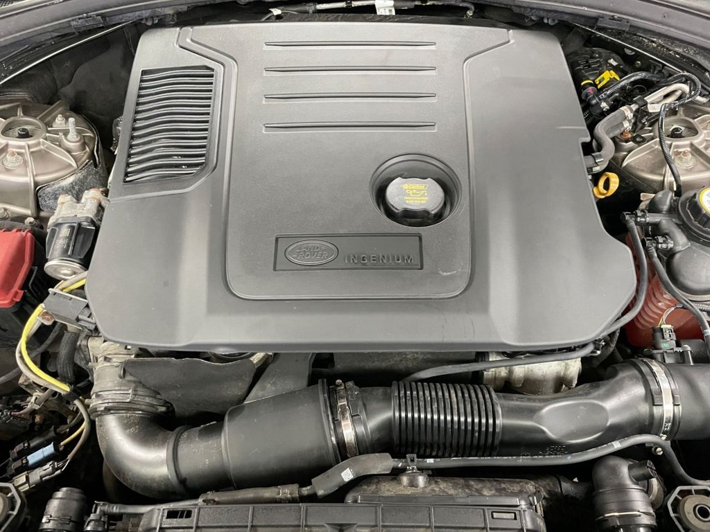 Used Land Rover Range Rover Velar 2022 for sale - 77547006: Photo 14