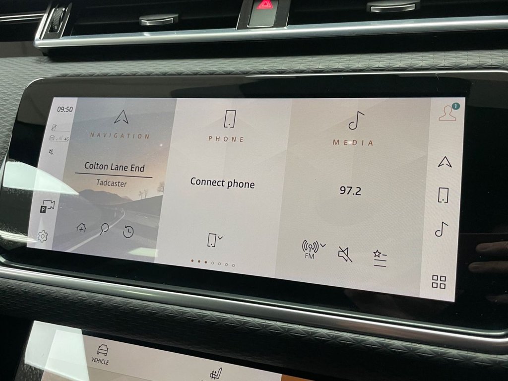 Used Land Rover Range Rover Velar 2022 for sale - 77547006: Photo 41