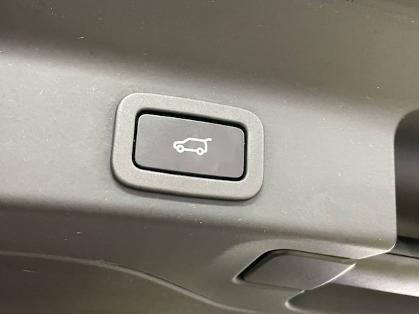 Used Jaguar F-Pace 2019 for sale - 76068692: Photo 15