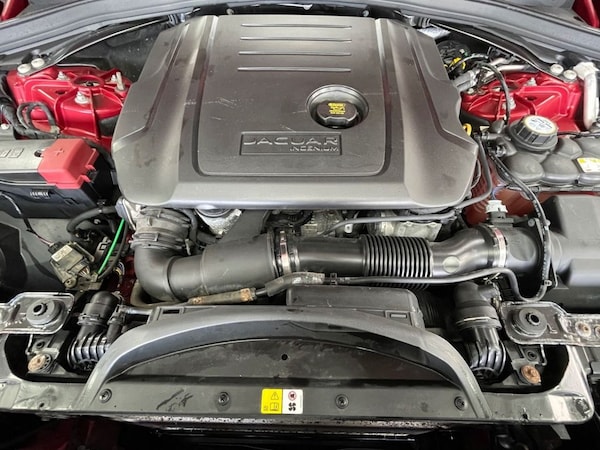 Used Jaguar F-Pace 2019 for sale - 76068692: Photo 16