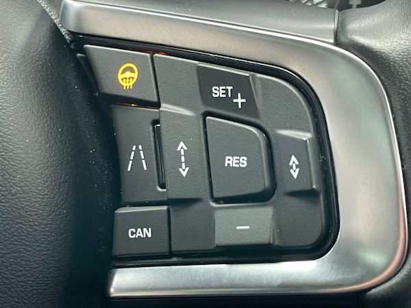 Used Jaguar F-Pace 2019 for sale - 76068692: Photo 38