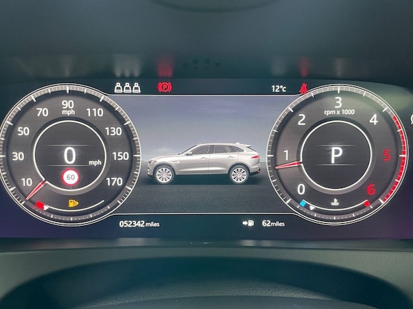 Used Jaguar F-Pace 2019 for sale - 76068692: Photo 39