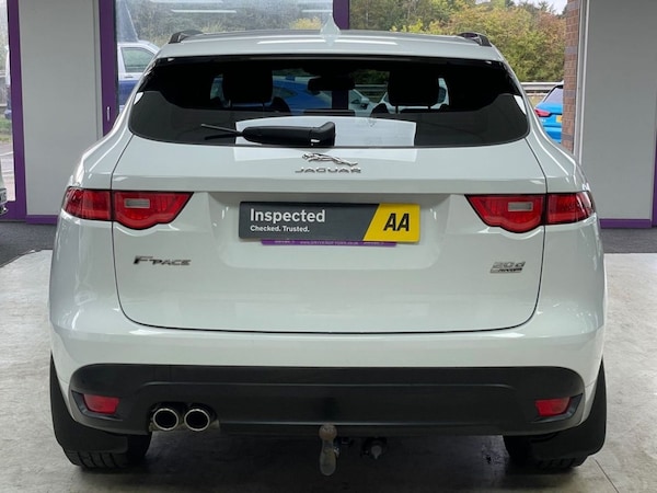 Used Jaguar F-Pace 2018 for sale - 76235381: Photo 10